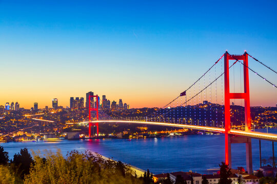 the-bosphorus-bridge-istanbul-2-2.jpg